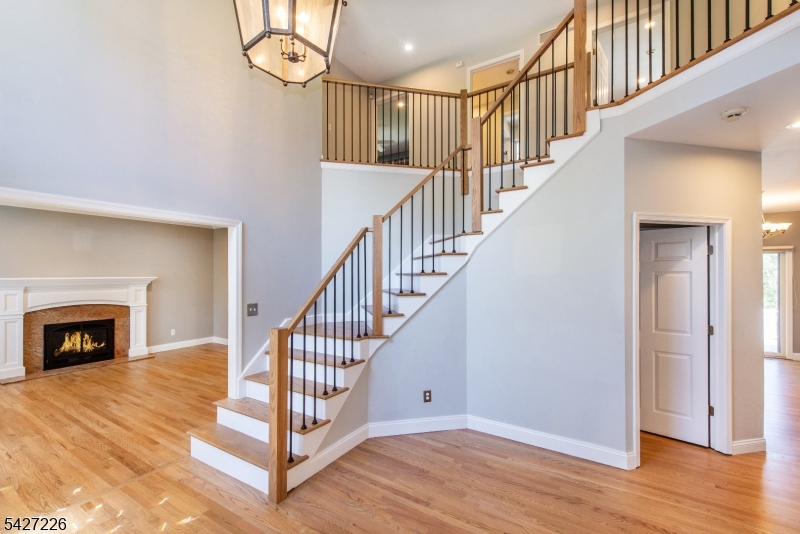4 BRANDYWINE CT