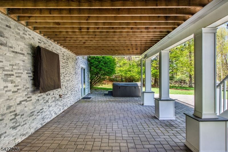 4 BRANDYWINE CT