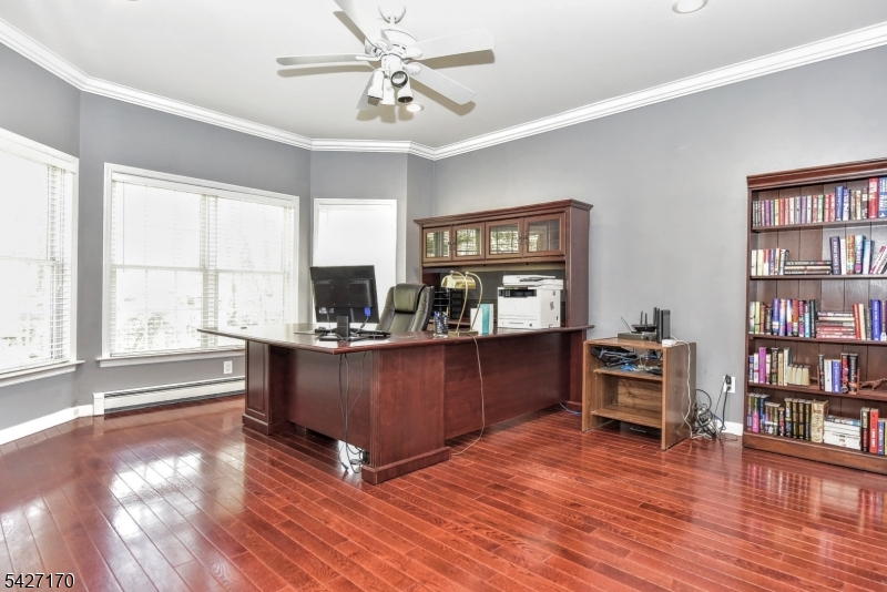 34 Split Rock Rd