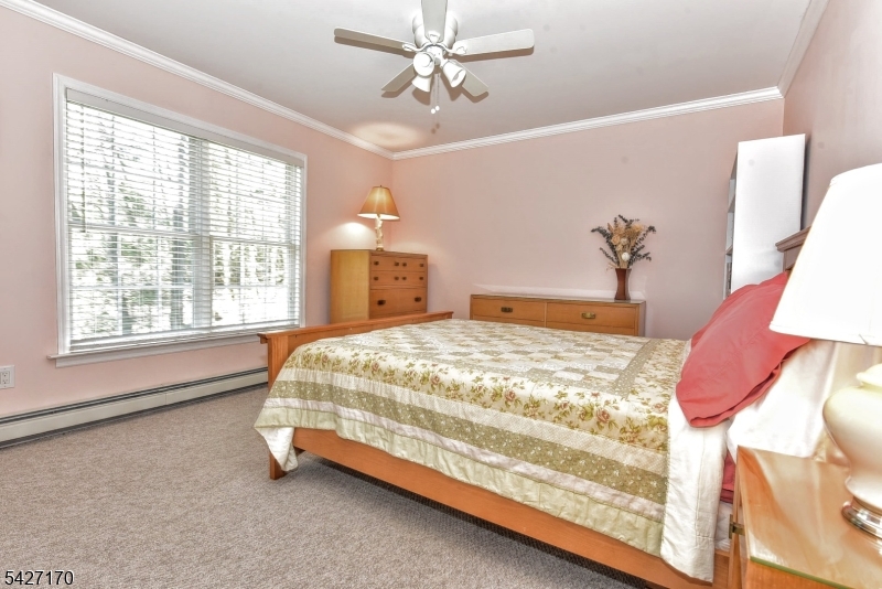 34 Split Rock Rd