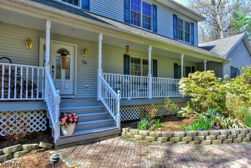 34 Split Rock Rd