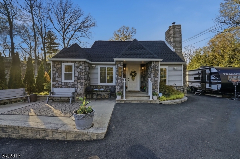 101 Pitney Rd