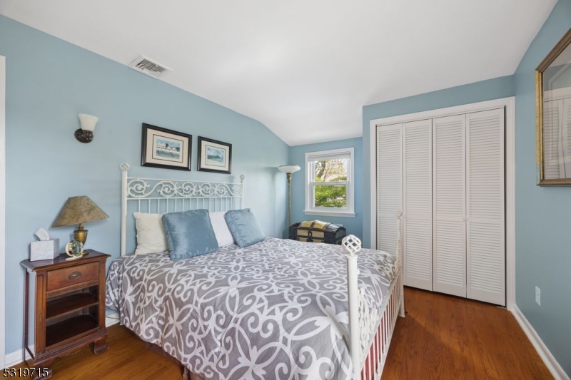 3 Bellevue Ave