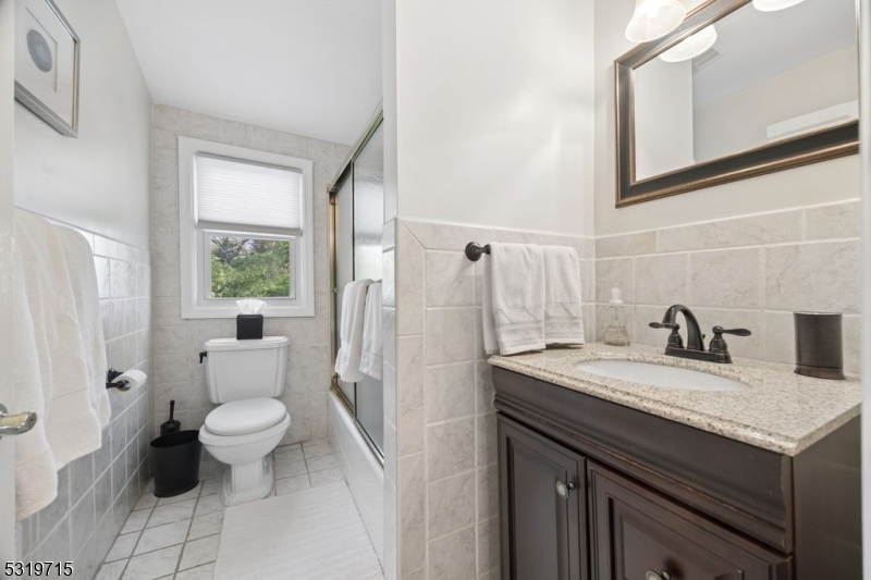 3 Bellevue Ave