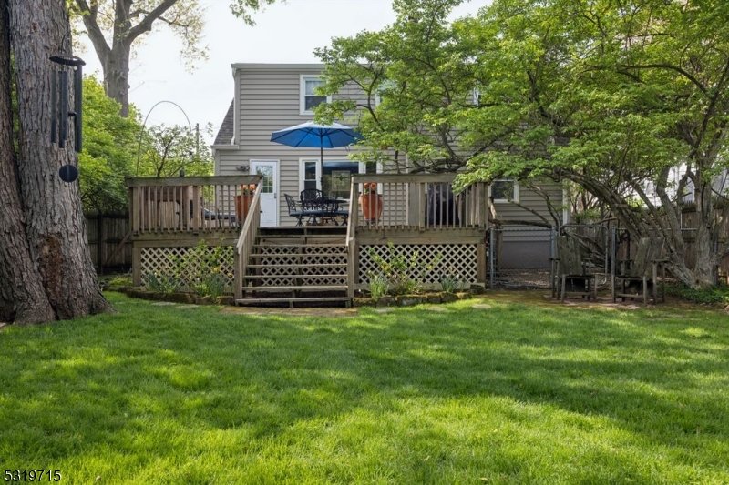 3 Bellevue Ave