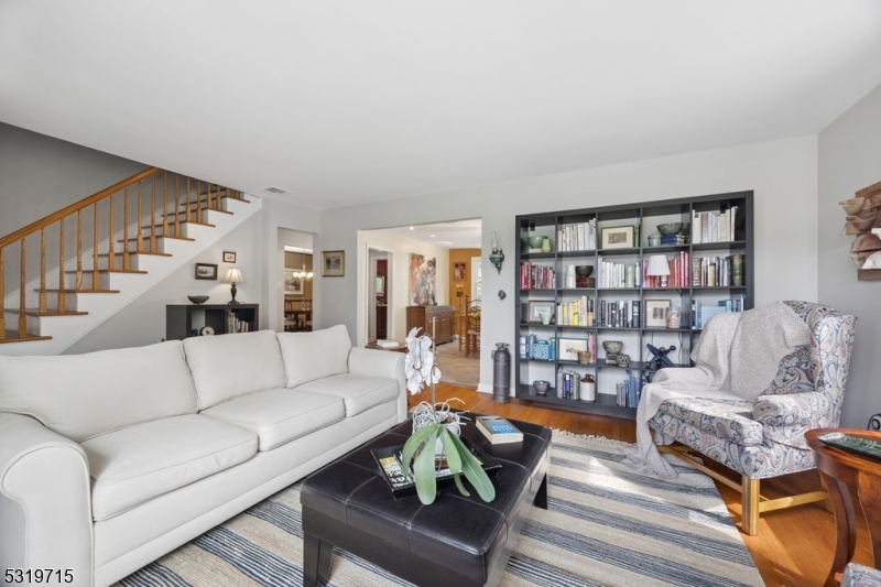 3 Bellevue Ave