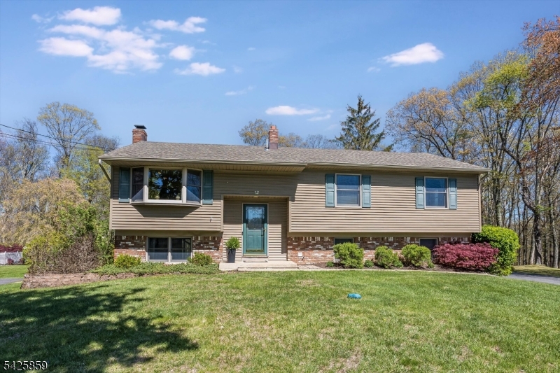 12 Ramar St