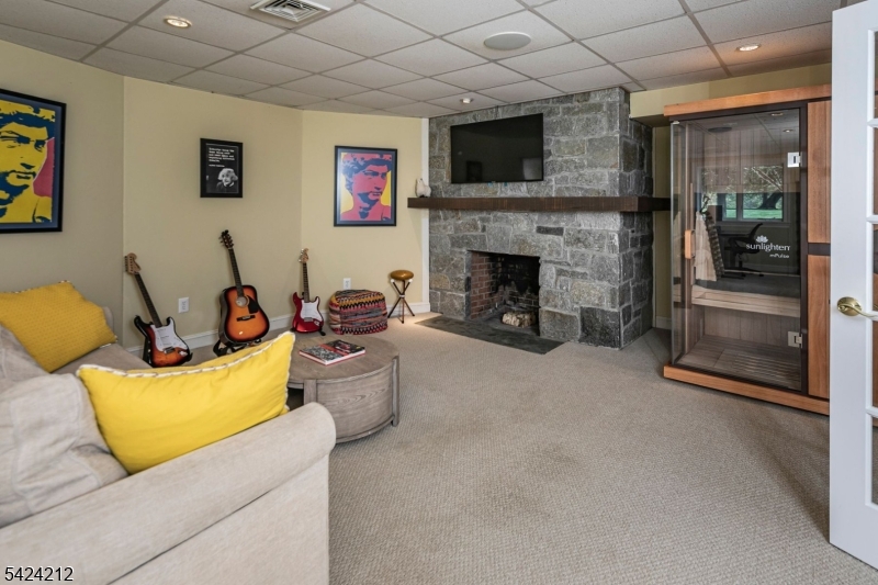 56 High Ridge Rd