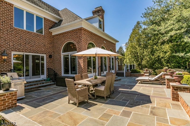 56 High Ridge Rd