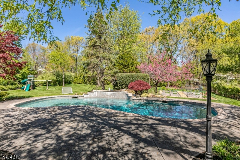 56 High Ridge Rd