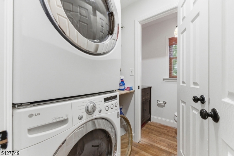 1115 Tuxedo Sq