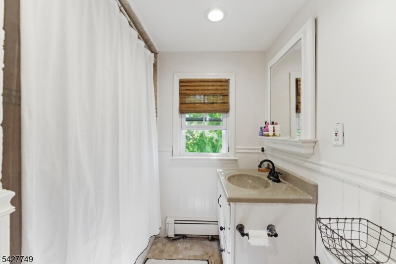 1115 Tuxedo Sq