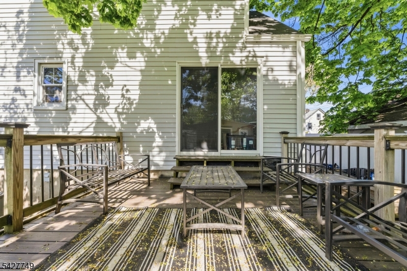 1115 Tuxedo Sq