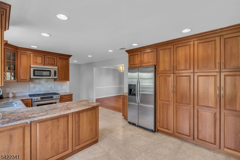 363 Rolling Knolls Way