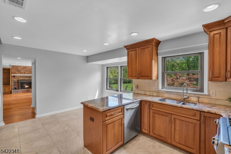 363 Rolling Knolls Way