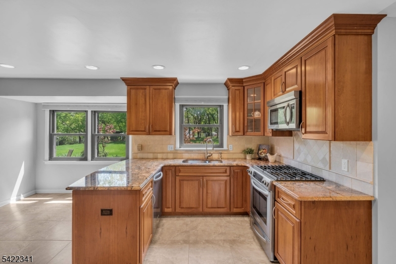 363 Rolling Knolls Way