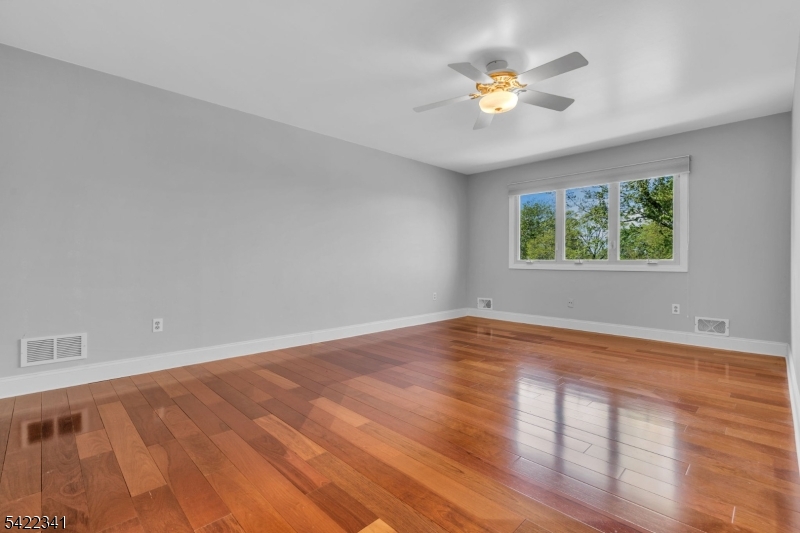 363 Rolling Knolls Way