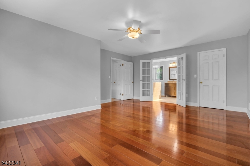 363 Rolling Knolls Way