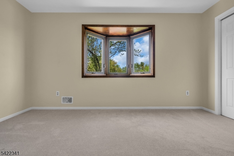 363 Rolling Knolls Way