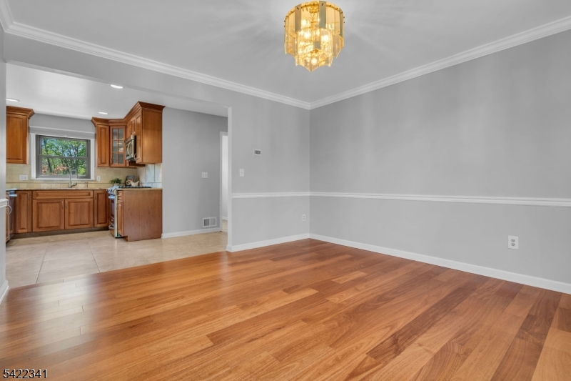 363 Rolling Knolls Way