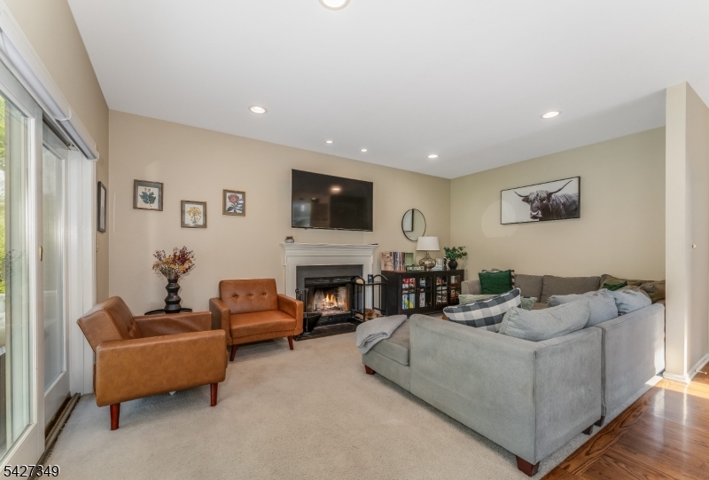 45 GRANDIN COURT