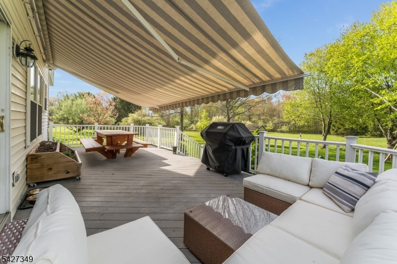 45 GRANDIN COURT