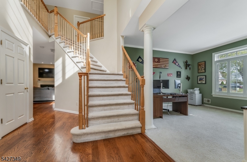 45 GRANDIN COURT