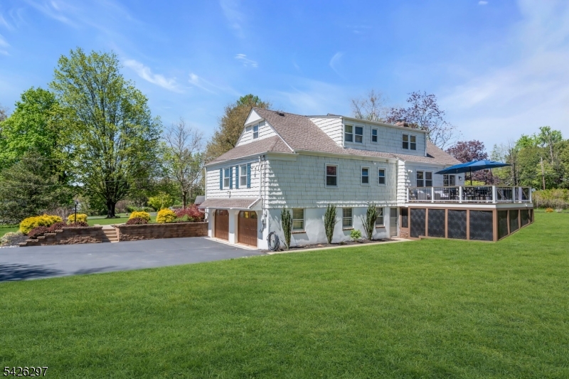 1360 Tullo Rd