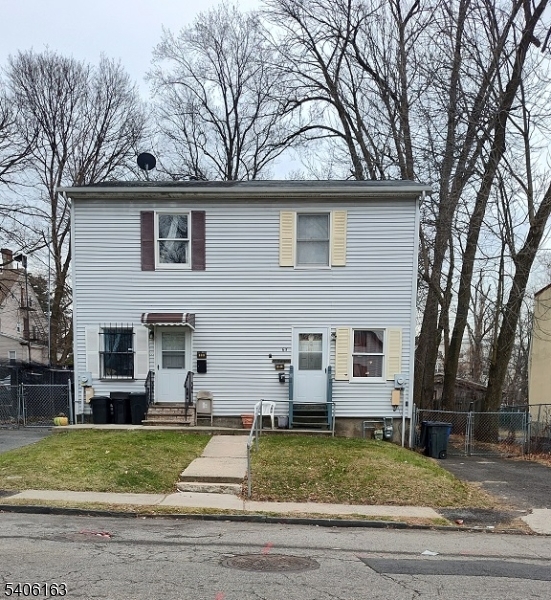 65 Hamilton St #2