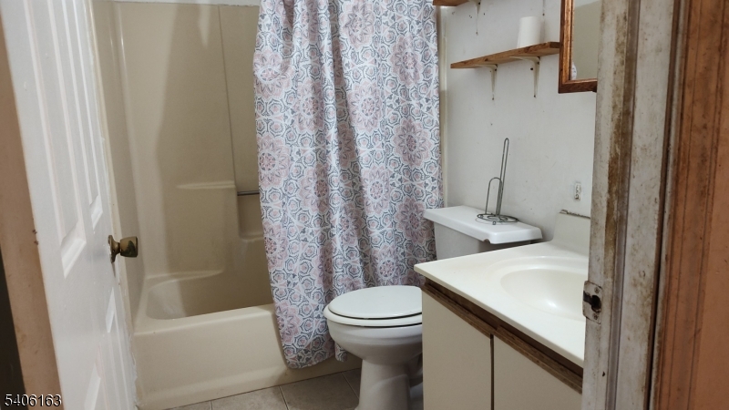 65 Hamilton St #2