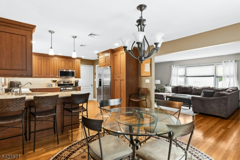 36 Wadsworth Ter