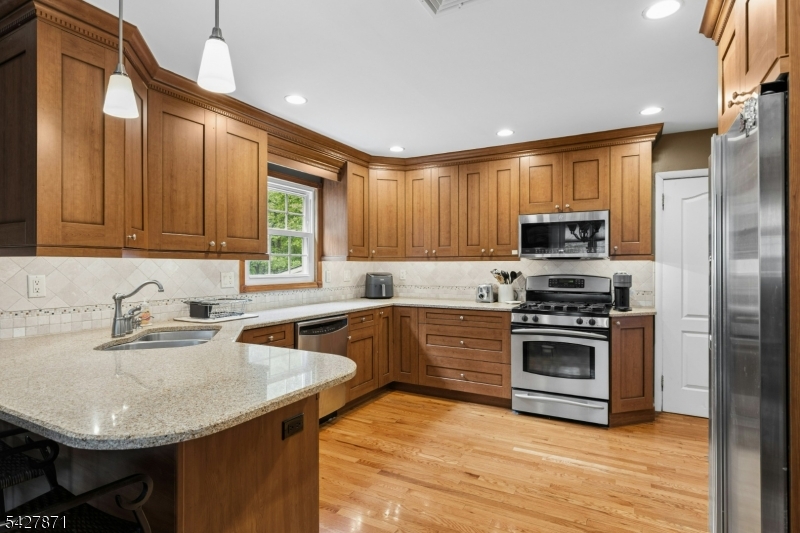 36 Wadsworth Ter