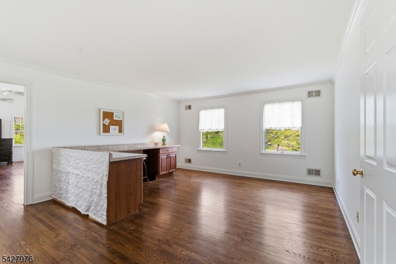 112 Stony Brook Rd