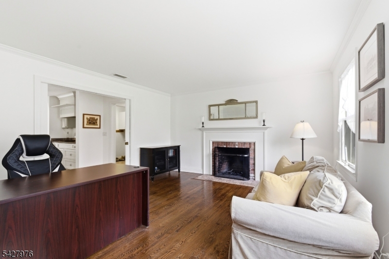 112 Stony Brook Rd