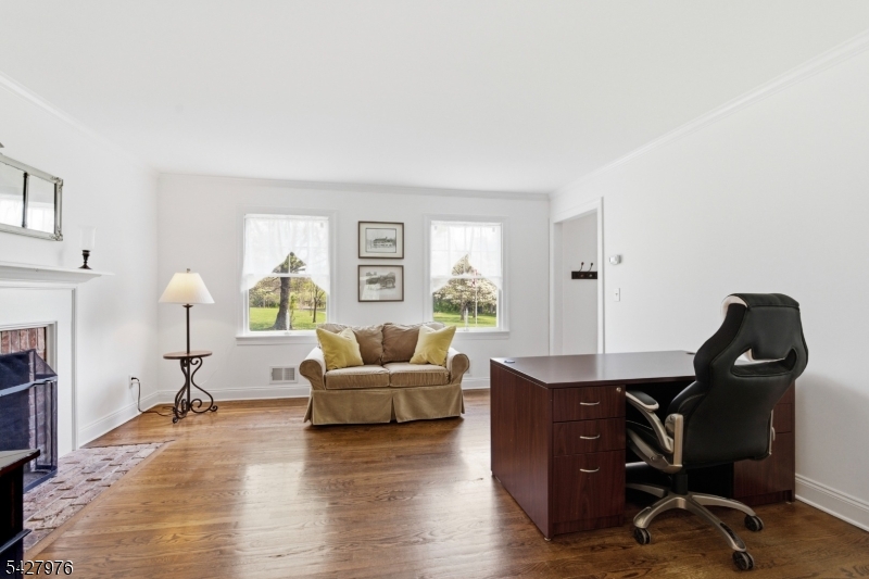 112 Stony Brook Rd