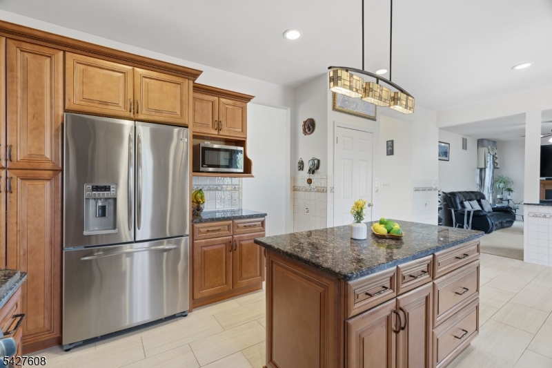14 Zeller Dr