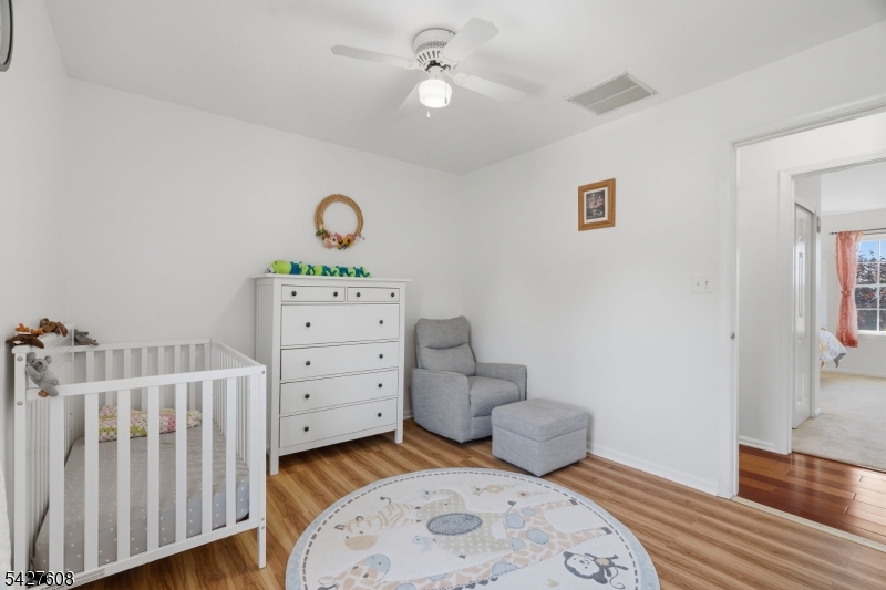 14 Zeller Dr