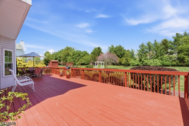 14 Zeller Dr