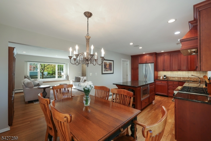 38 Genesee Trail