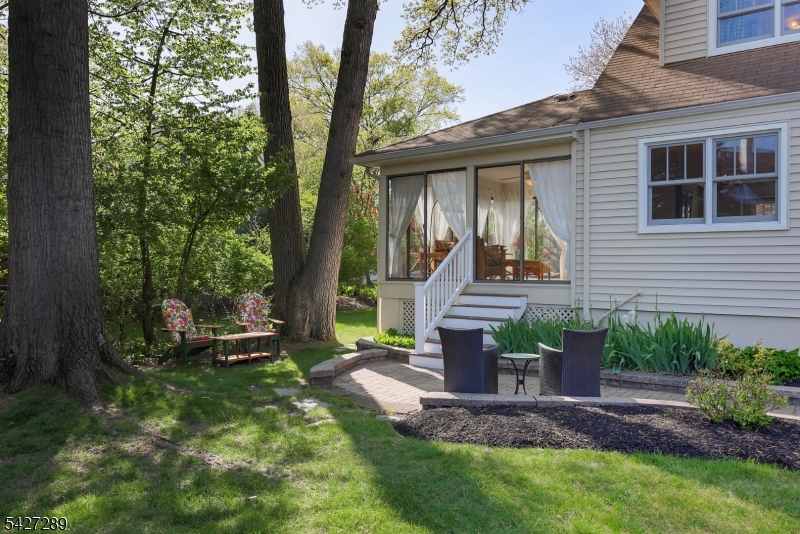 38 Genesee Trail