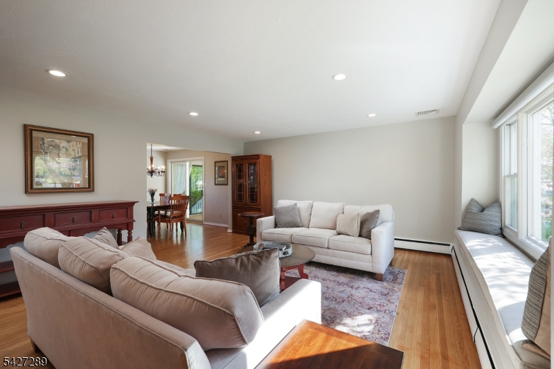 38 Genesee Trail