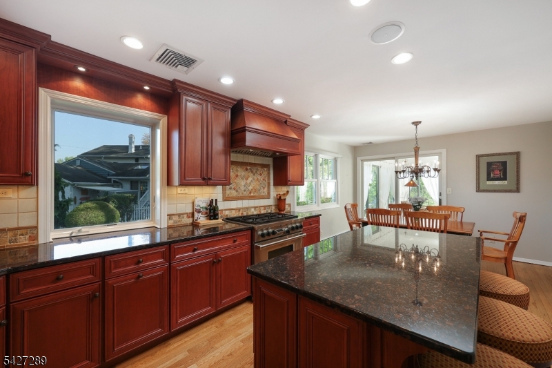 38 Genesee Trail
