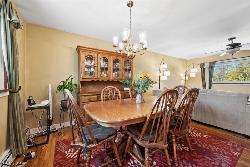 77 Brooklyn Rd