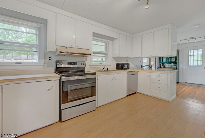 5 Decker Rd