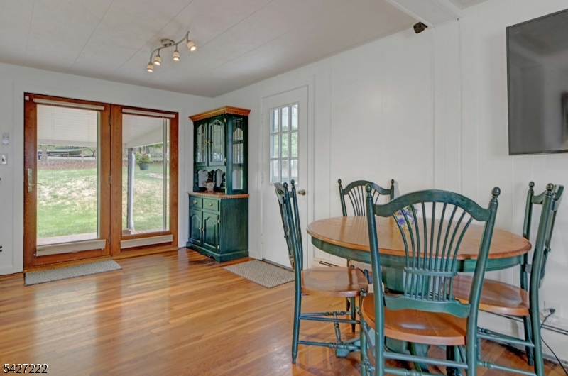5 Decker Rd