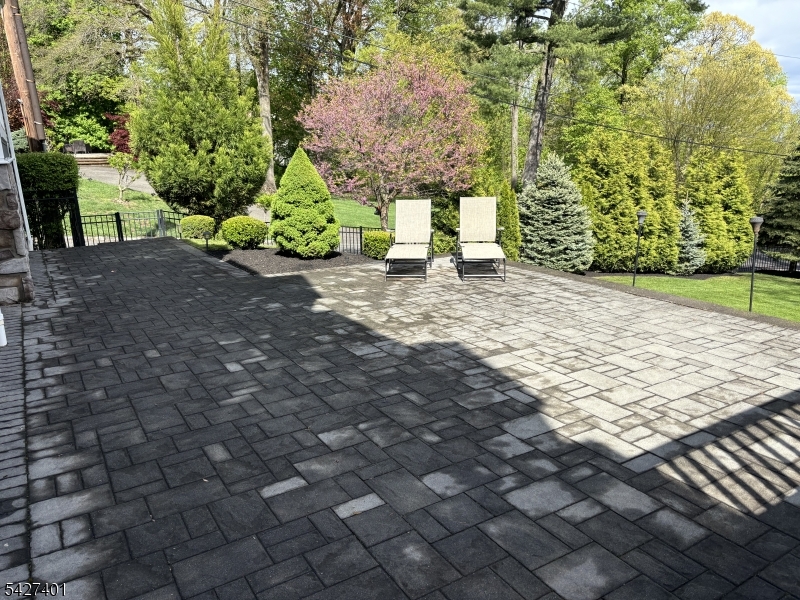 1008 Mary Allen Ln