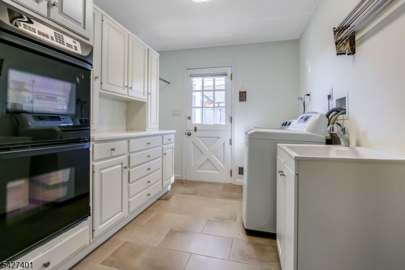 1008 Mary Allen Ln