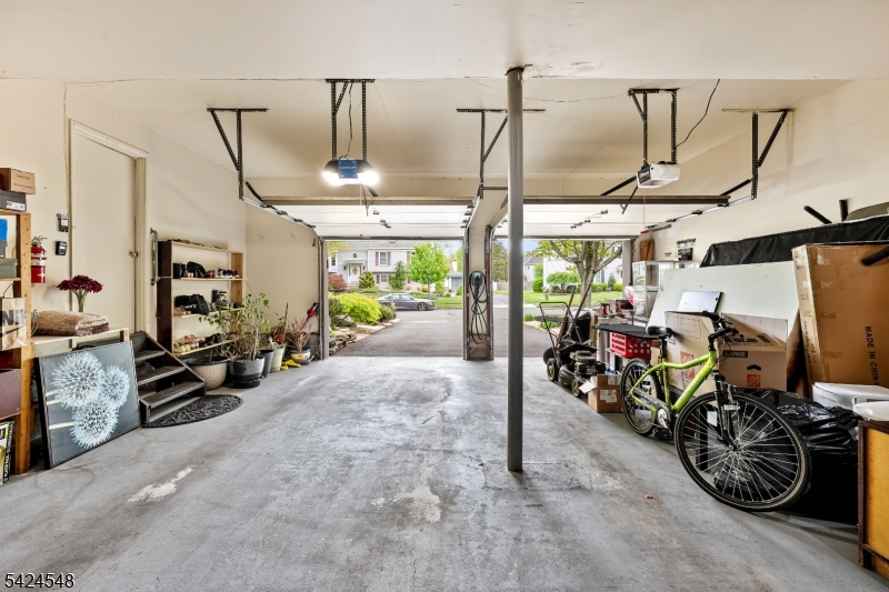 45 Ditmars Cir