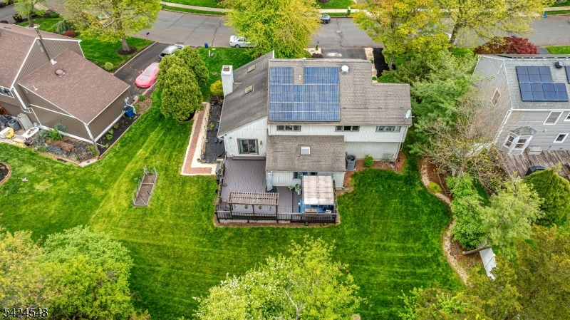 45 Ditmars Cir
