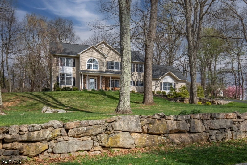 7 Rice Ln